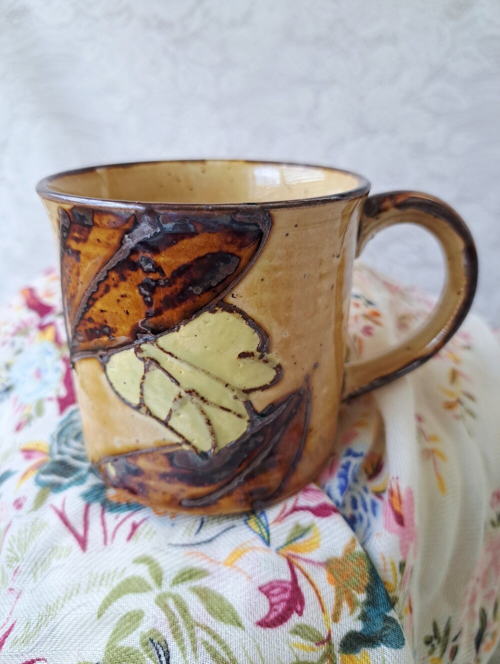 Vintage Handmade Studio Pottery Leaf Mug – Earthy Brown Stoneware Otagiri Style
